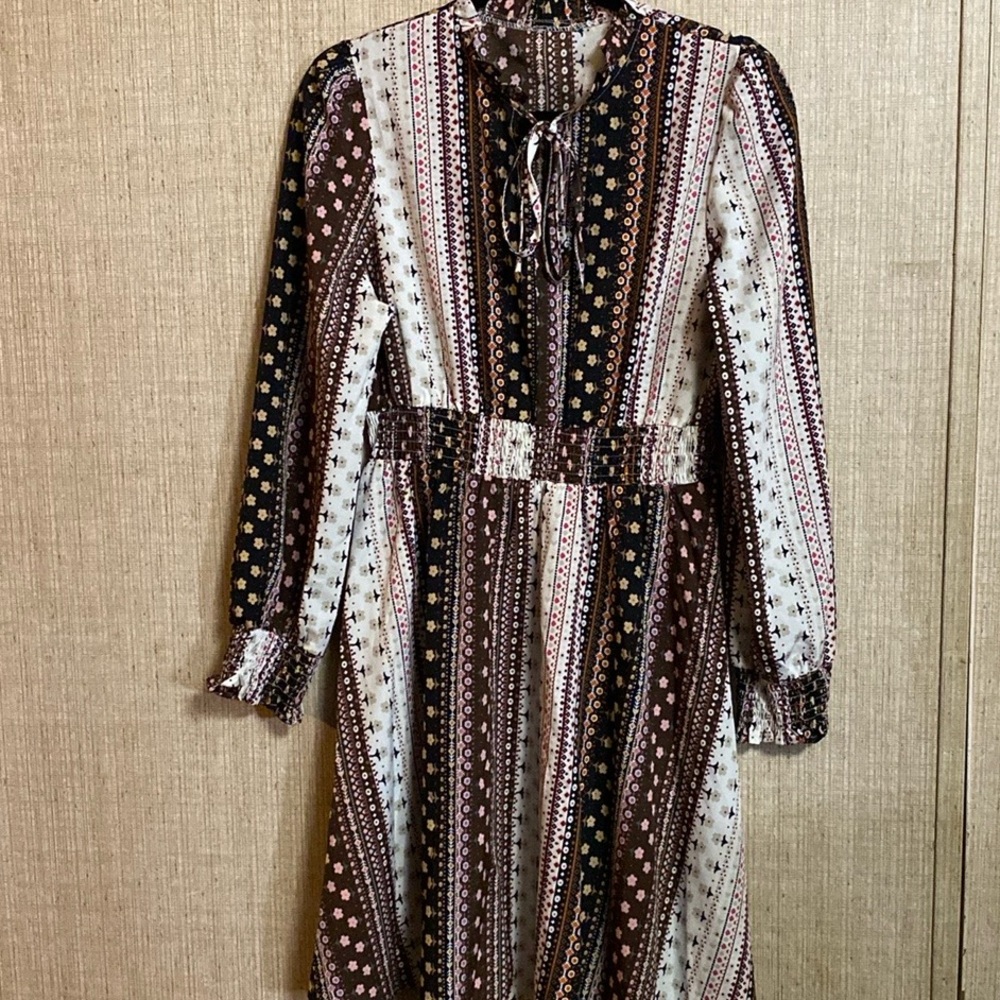 Women’s dress size L.